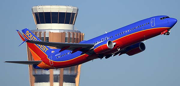 Southwest Boeing 737-8H4 N8633A, Phoenix Sky Harbor, December 22, 2014